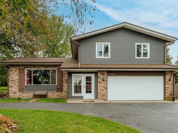 N41W33425 Nashotah ROAD, Nashotah, WI 53058