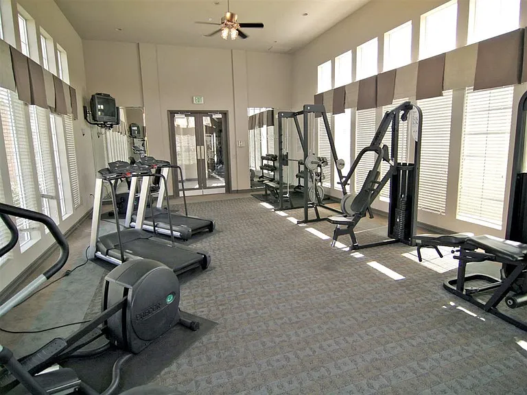 Stonegate Apartments — Photo 17