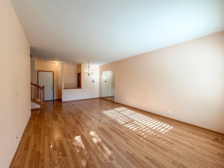 2239 Reflections Dr — Photo 4