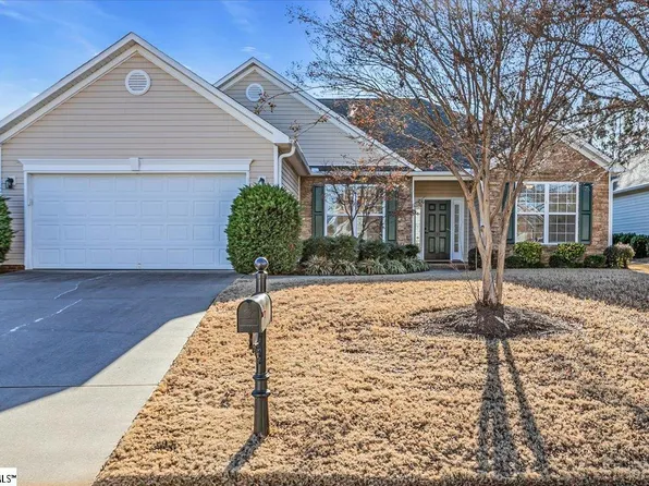 117 Wild Thorn Ln, Greenville, SC 29615