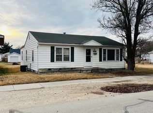 1323 Parkinson St, Vincennes, IN 47591