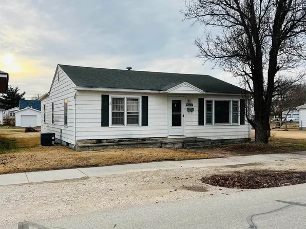 1323 Parkinson St, Vincennes, IN 47591