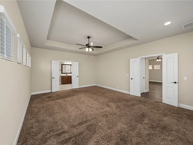 504 Ridgewater Trl — Photo 25