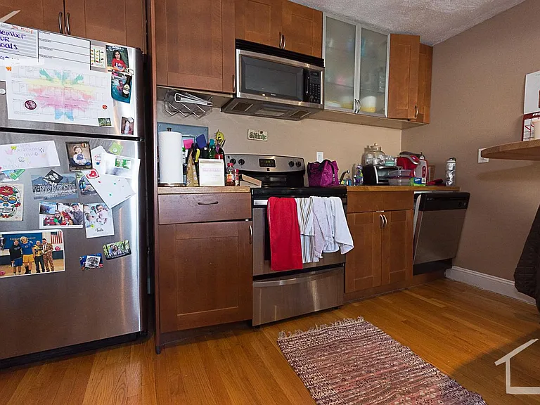 47 Gardner St #106 — Photo 2
