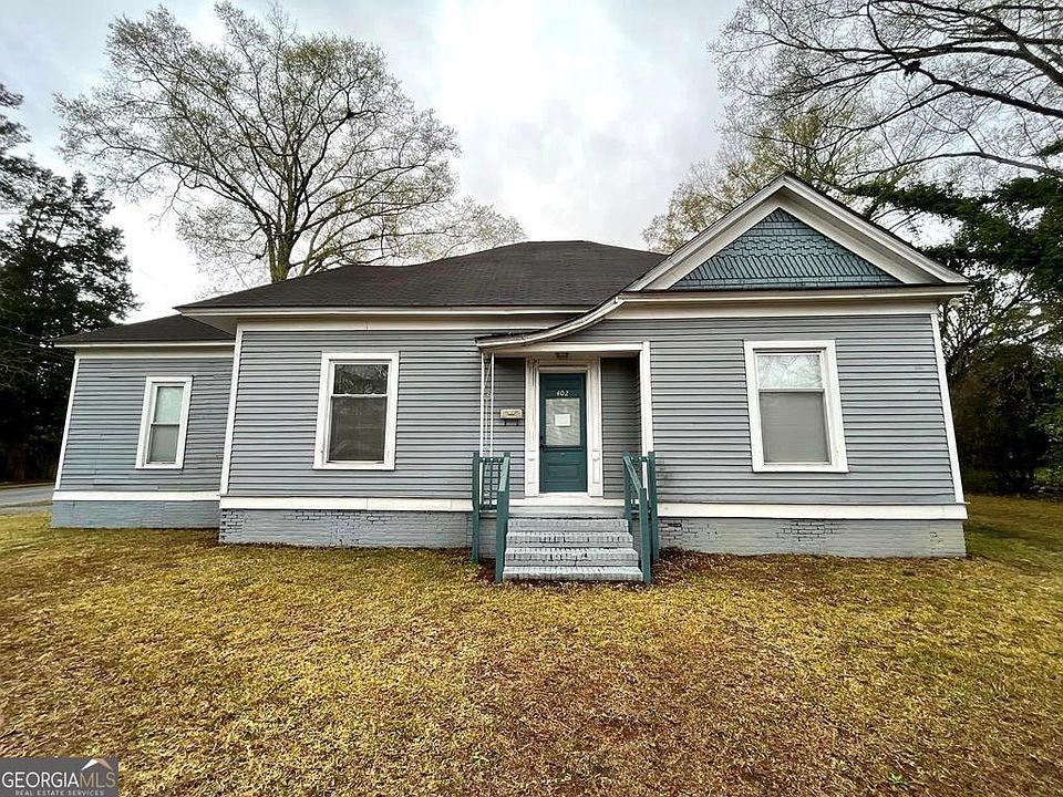 1st image of 402 Mimosa Dr