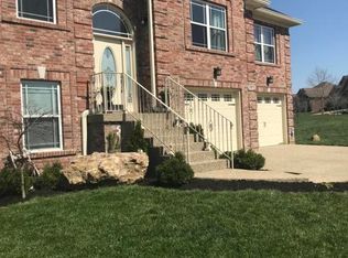 11213 Radleigh Ln, Louisville, KY
