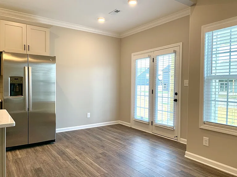 421 Ayden Ln — Photo 13