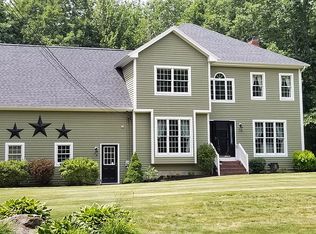 24 Pond Ridge Dr, Lewiston, ME 04240