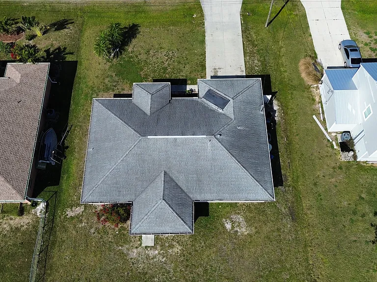 413 NW 16th Pl — Photo 34
