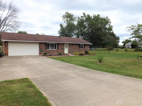 1474 S Farmersville Johnsville Rd, New Lebanon, OH 45345