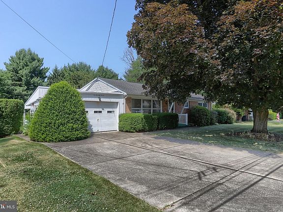 4th image of 277 S 23rd St
