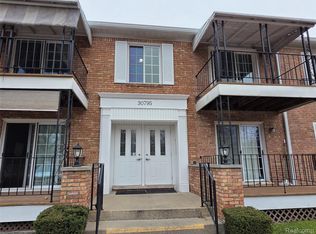 30795 Shiawassee Rd #A7, Farmington, MI 48336