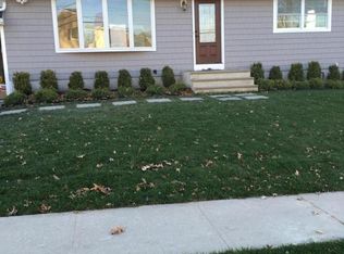 99 Bentley Ave, Old Bridge, NJ 08857