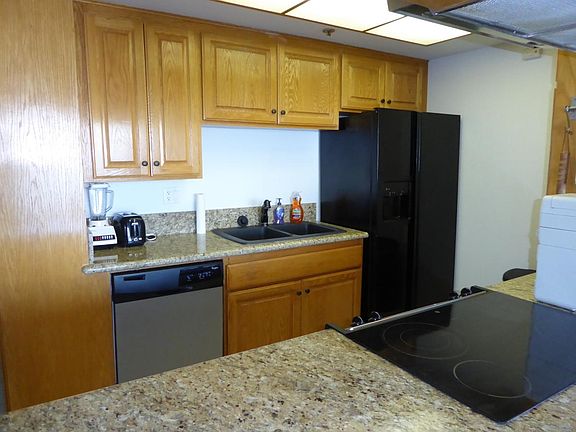 4th image of 615 Esplanade Unit 706