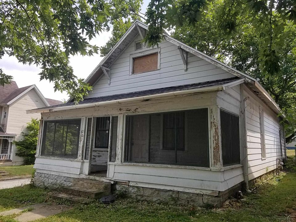 222 E Main St, Hartford City, IN 47348 Zillow