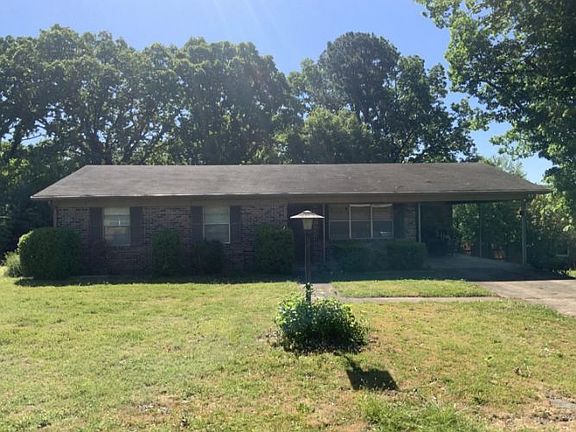 2nd image of 1215 Dogwood Dr