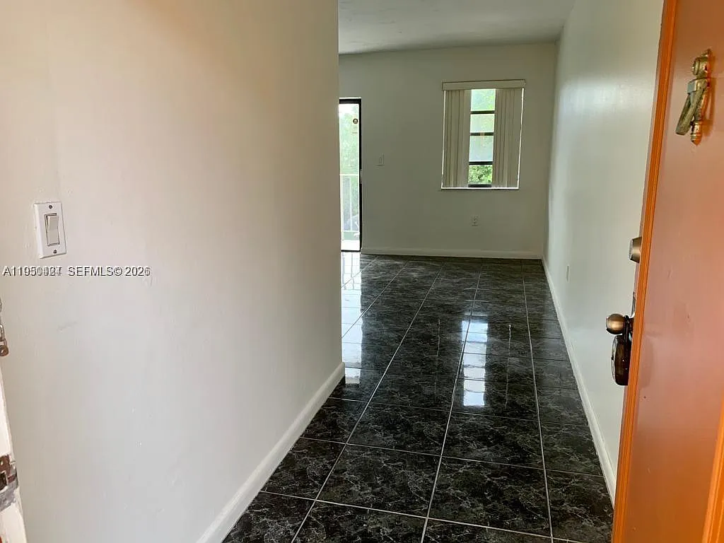 Building Photo - 3522 NE 166th St #10