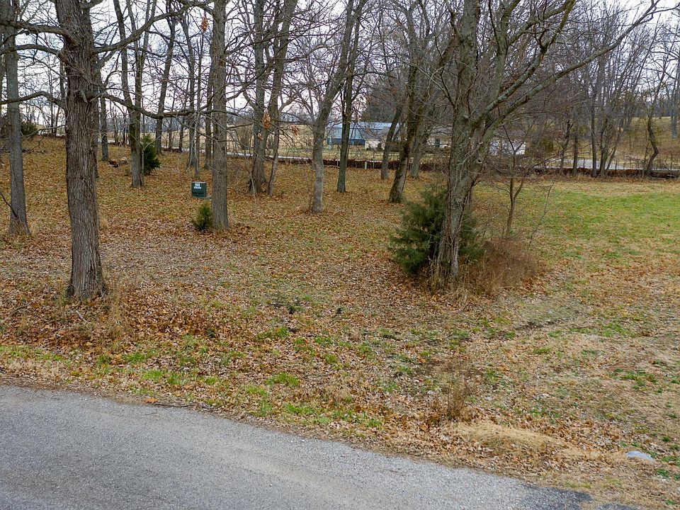 2nd image of 3447 Scenic Dr