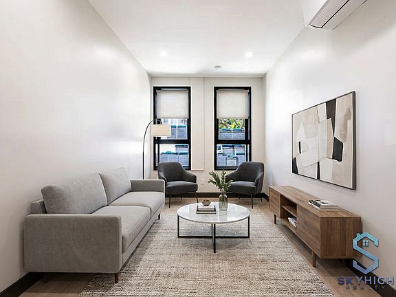 4th image of 1665 Brooklyn Ave #1D