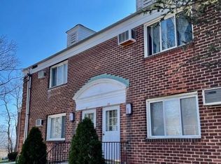 22 Stratford Ave #B, Staten Island, NY 10301