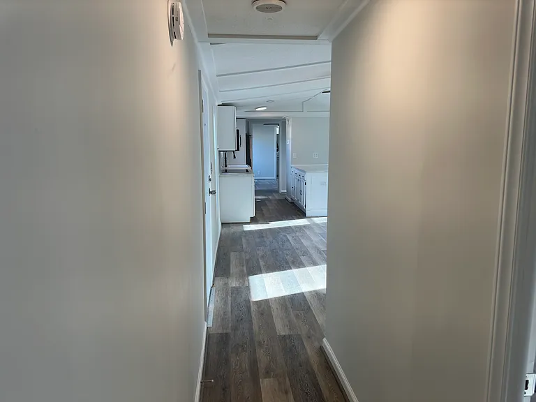 72 Rolandale Ln — Photo 13
