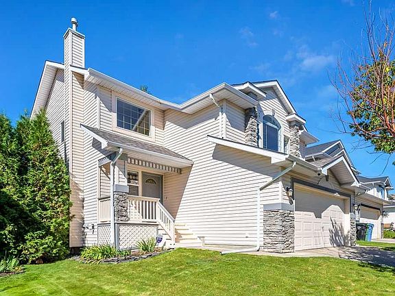 2nd image of 472 E Douglas Glen Point SE