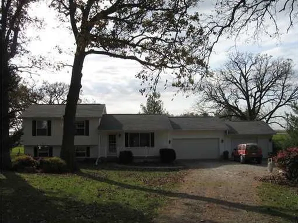 362 Adams Ct, Lisbon, IA 52253