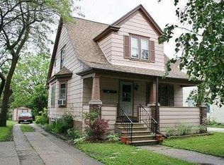 6924 22nd Ave, Kenosha, WI 53143