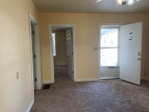 3rd image of 511 E 7th Ave