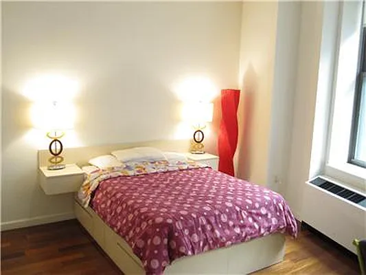 Rented by R New York | media 22