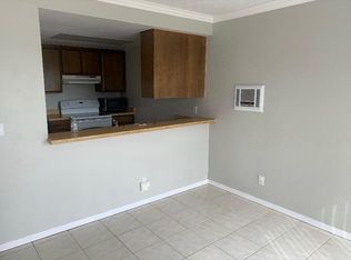1216 Thomas Ave #B, San Diego, CA 92109