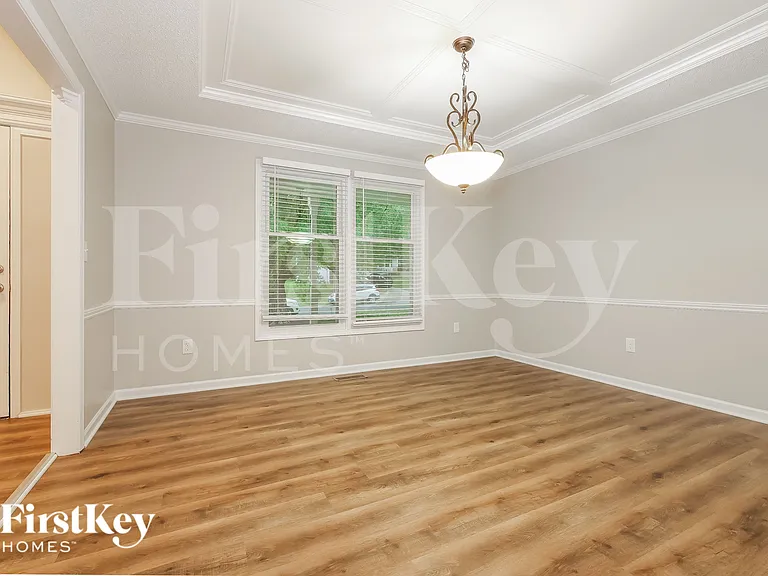 425 N Mesquite St — Photo 4