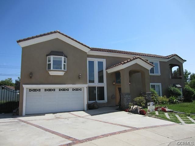 1st image of 2340 N Robinhood Pl