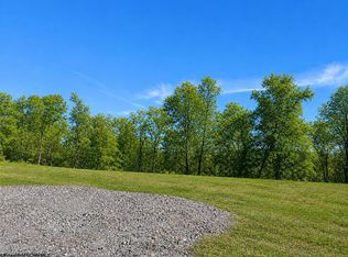 103 Mountain Ln, Morgantown, WV 26501