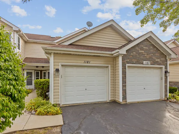 1181 Regency Dr, Schaumburg, IL 60193
