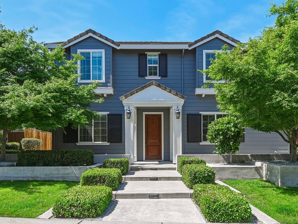 1st image of 9525 Littoral St