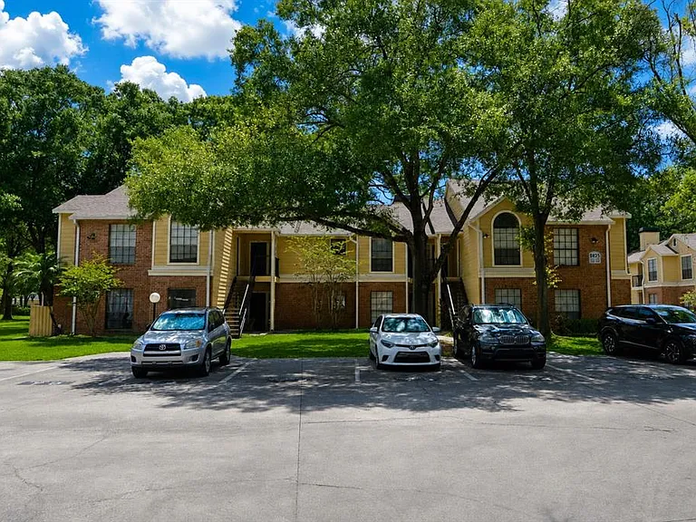 8625 Mallard Reserve Dr #101 — Photo 1