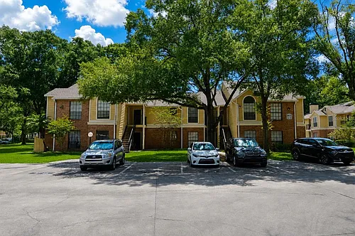 8625 Mallard Reserve Dr #101 Photo 1
