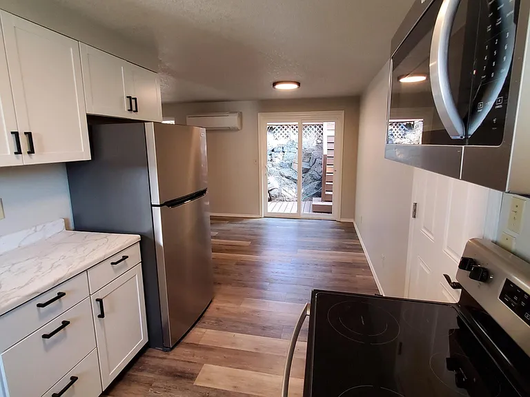 2614 NE Ocker Dr — Photo 15