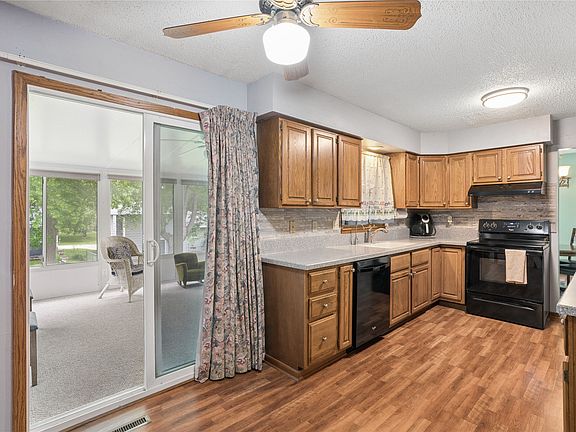 5th image of 501 39th St