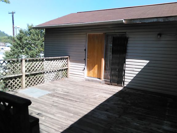 3rd image of 1123 Tennessee Ave #101