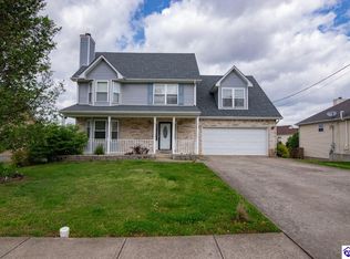 158 Portobello Rd, Radcliff, KY 40160