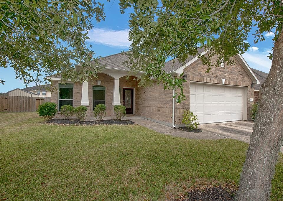 1st image of 3708 Gazelle Ln