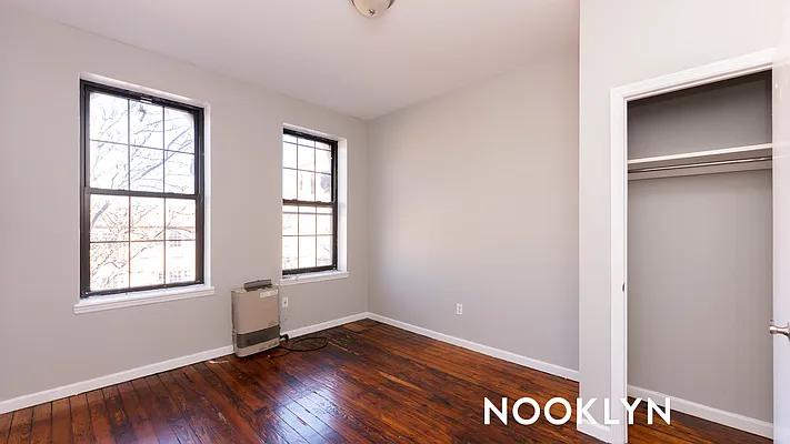 Rented by Nooklyn NYC LLC | media 17