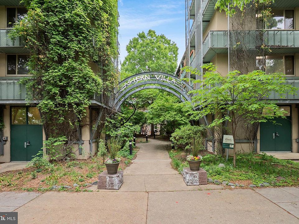 1st image of 7981 Eastern Ave APT 219