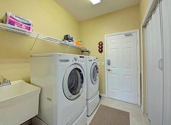 4th image of 2318 SW 27th St