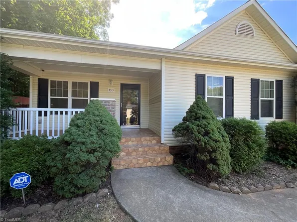 3313 Ridgeback Dr, Winston Salem, NC 27107