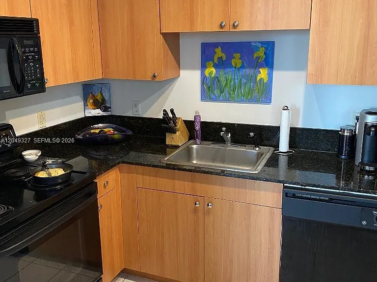 1330 West Ave #2212 — Photo 9