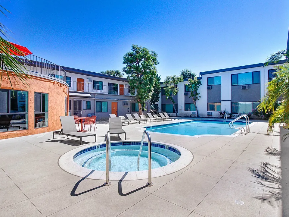 Yarmouth Apartments