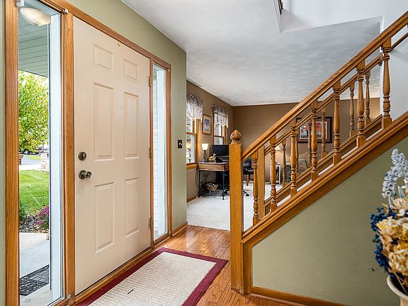 4th image of 1526 Wind Trace Ct